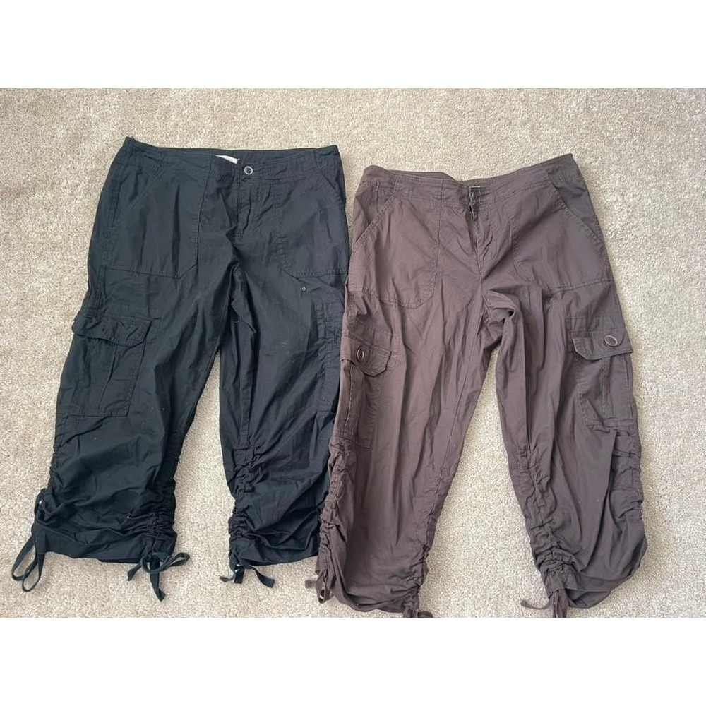 Madison Womens Lot of 2 Cargo Capri Pants Black Brown Ruched Drawstring Hem 6